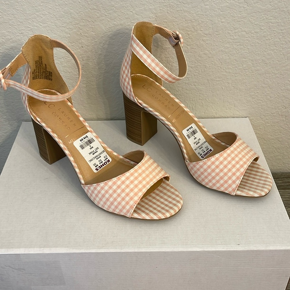 LC Lauren Conrad Women’s Open Toe Shoe ankle strap (3.25" heels).
